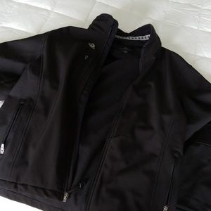 NWOT Mens Med Softshell Coat